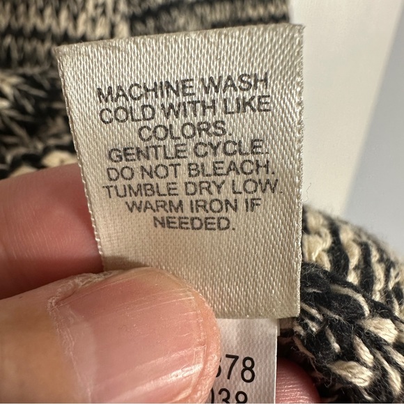 J. Jill cotton knit zip front cardigan, black and cream, size L, layer, fall - Picture 8 of 10